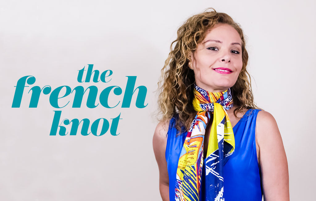 HOW TO TIE A SCARF - THE FRENCH KNOT
